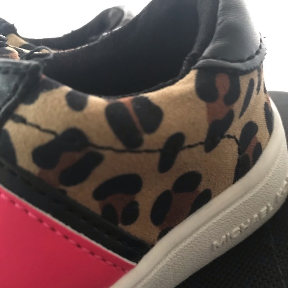 Michael Kors Leopard print shoes - Picture 3 of 9